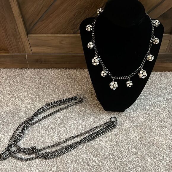 Premier Designs “All Decked Out” Hematite Multi Strand Necklace NEW - Picture 7 of 8